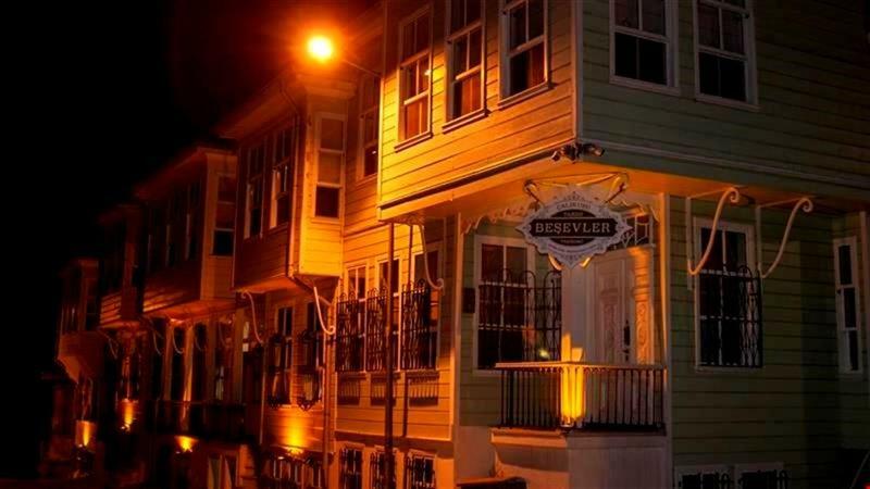 Calikusu Tarihi Besevler Hotel Tekirdağ Luaran gambar